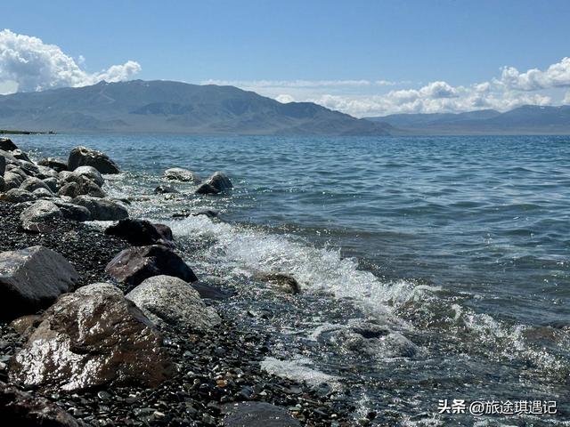 自驾赛里木湖环湖路，感受大西洋最后一滴眼泪的纯净之美