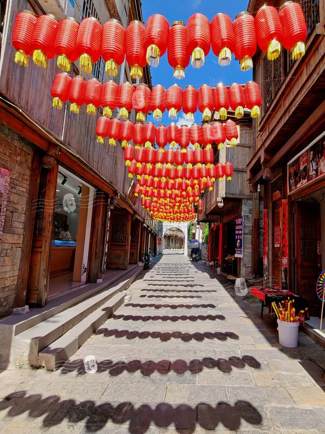 明代历史活化石：天龙屯堡行记