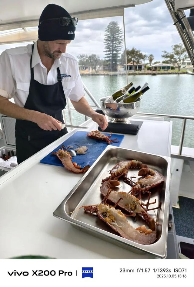 素颜版巴黎走红，推荐一处不“照骗”的目的地！