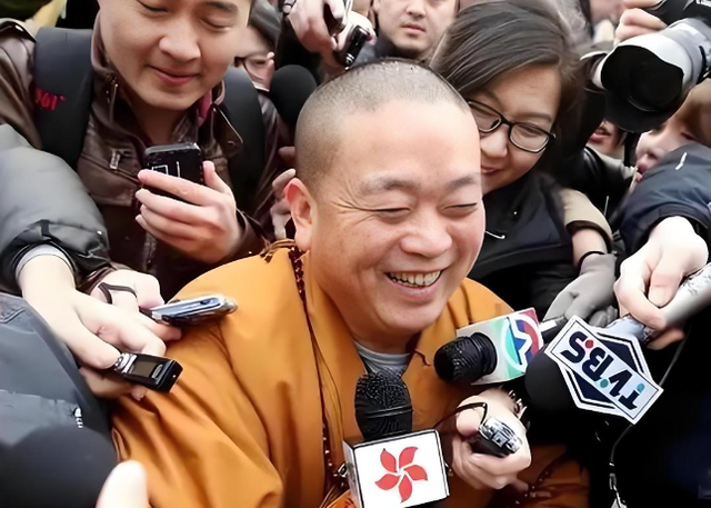 少林方丈不仅有私生子，情人也有多个，金庸说的话含金量还在上升