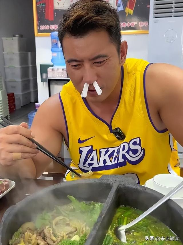 研学游不是打卡，贵州苗寨吹芦笙喝牛瘪，00后都在这样玩