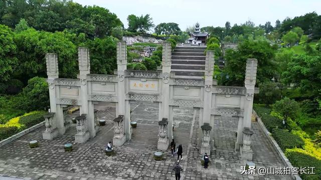 四川很有意思的小城，光听名字被误认为属重庆，景点很有特别！