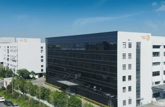 两年半跨国营救！美方力挽狂澜救回俄裔女学者，盟友沉默引热议