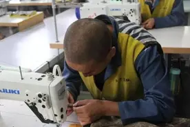 南京小伙在监狱踩20个月缝纫机，出狱后洗心革面，如今已经当老板图片