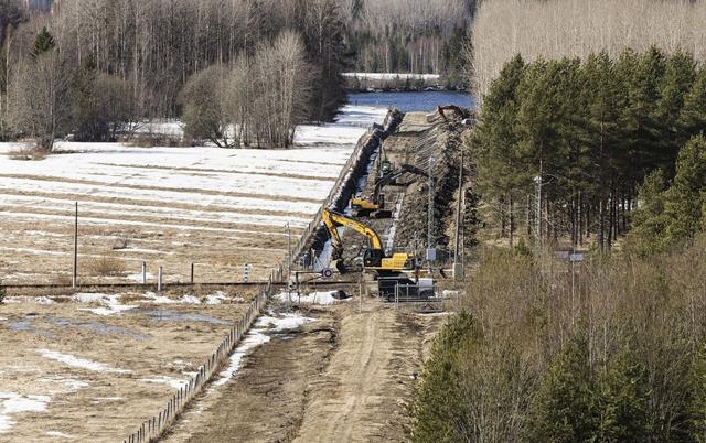 加沙战争、俄乌冲突，十年来最荒诞的你死我活
