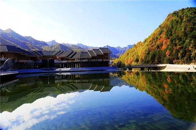 陇南冬韵·序章：秋色未央，山水渐白