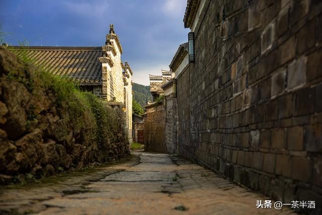 自驾攻略：南昌7天6晚深度游路线，8大核心景点免费营地特色美食