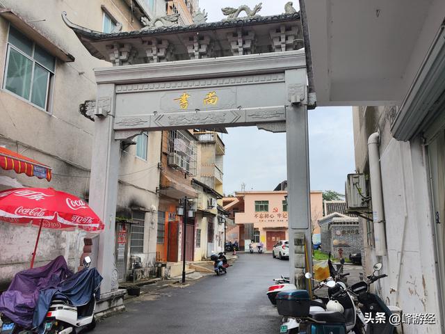 用玻璃护住的钦州宋代城墙，正修建运河的平南古渡，冯子材出生地