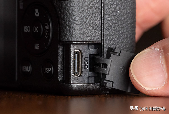 街拍相机新霸主..Ricoh GR IV 评测