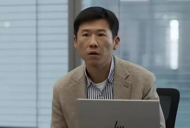 年终奖50万变成15万，我当即离职退掉公司群，第二天老板慌了