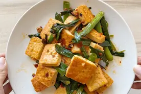 明日七月十四，有钱没钱，记得吃“3宝”，遵循老传统，图个吉利图片