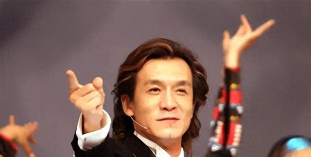 时隔多年李咏死因揭开，妻子哈文道破真相，怪不得选择葬身美国