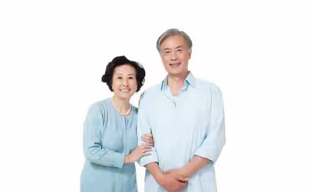 读懂55岁女人的心，她便为你倾尽温柔。