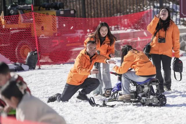 冰雪嘉年华，冲吖🤓