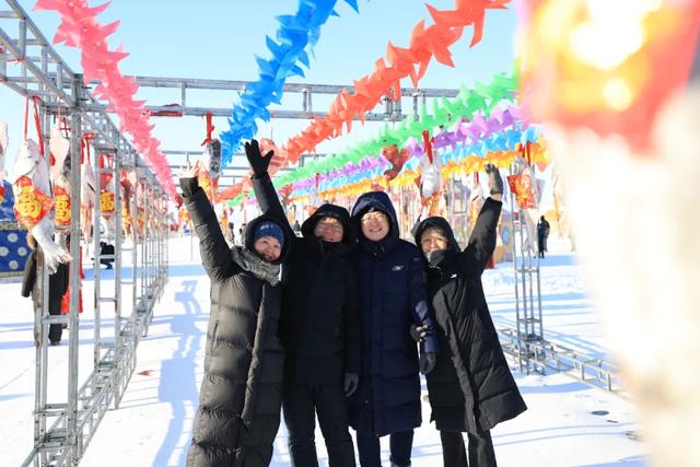 高铁1.5小时直达!体验“冬捕”现场冰湖腾鱼!