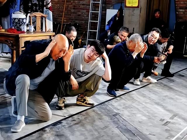 泪目了，郭德纲的一句话，将陈佩斯人生如戏的境遇体现得淋漓尽致
