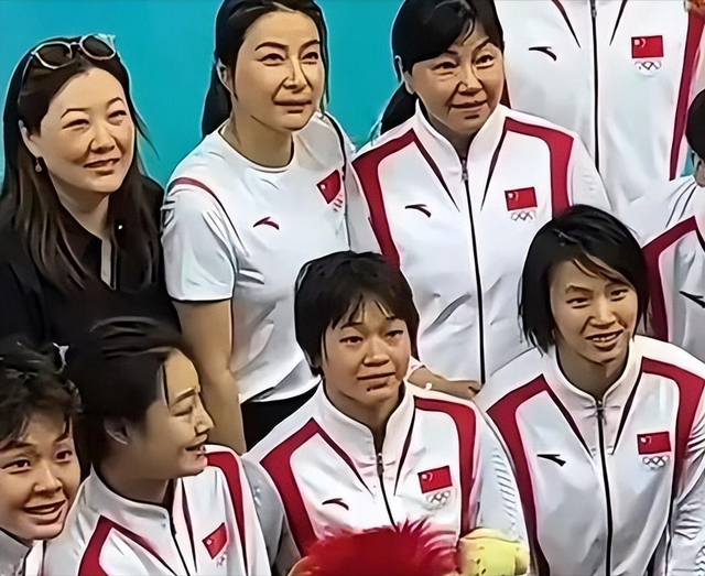 全红婵重返国家队被拍，全新样貌判若两人，意外透露出她真实处境