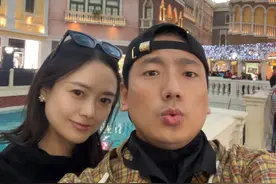 海来阿木晒与妻子同游澳门，冲着一句澳门不大，直接一口气拿下！图片