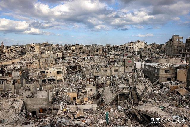 加沙女护士血泪控诉：300万人的炼狱，为何"停火"成了最大谎言？