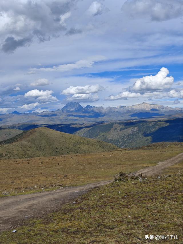 2025国庆川西，新都桥玛尔可垭口