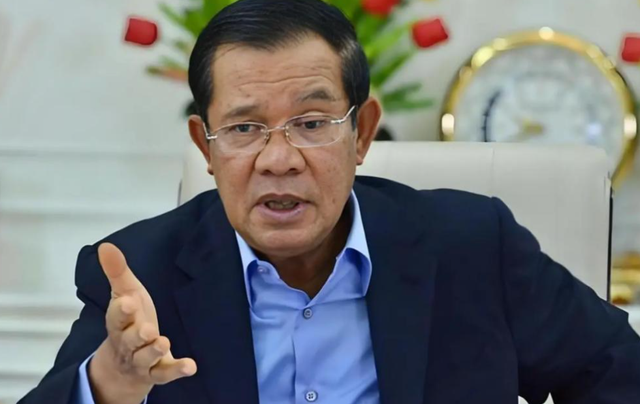 美军连夜通告全球	，特朗普想通了：对中国不能来硬的，要上点手段