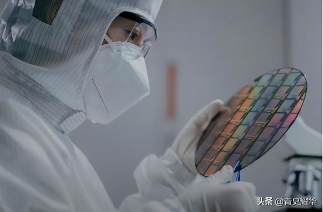 荷兰光刻机新规，震动全球芯片业，中国供应链自给已经按下加速键