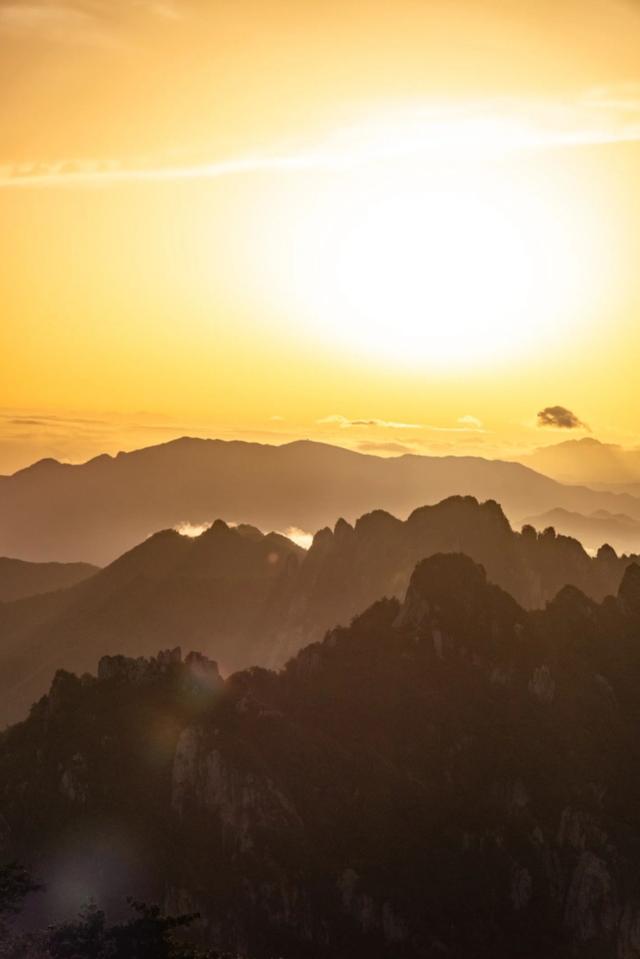 我是上海人，刚逛完洛阳石窟，憋了 5 个感受不吐不快。