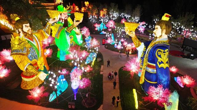 桥·灯·链·治：一座京畿古城的韧性密码