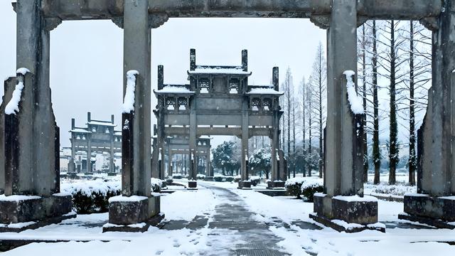 初雪染黄山 仙境入画来 —— 初冬秘境深度游纪