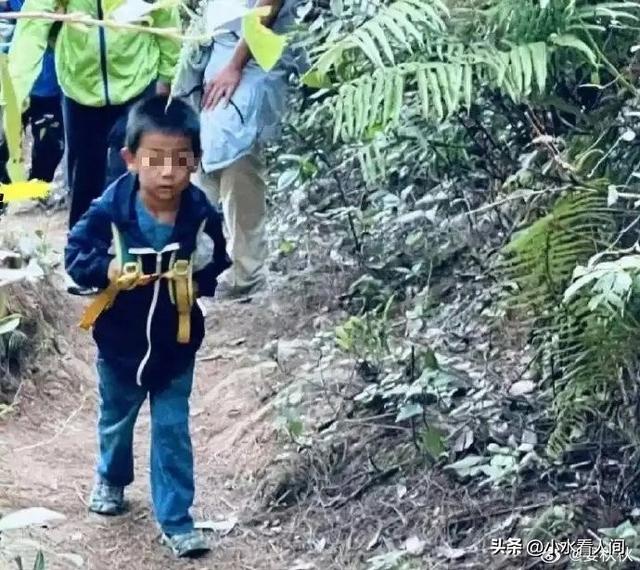 痛心！自闭男童遗体距走失处1公里，冰冷躺在溪沟石缝，没穿衣服