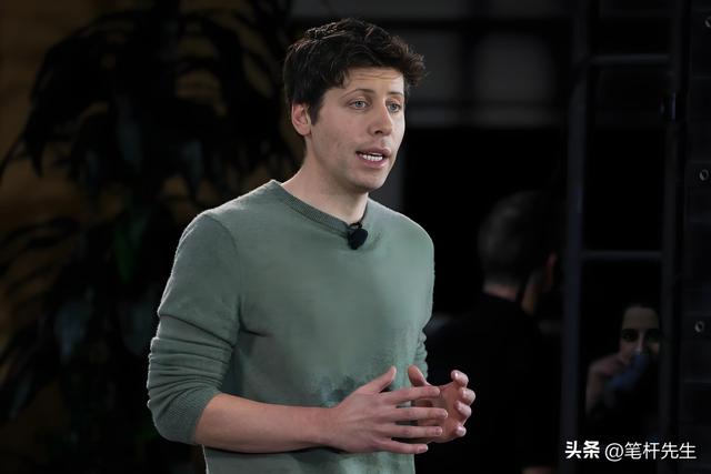OpenAl扔Al生态王炸！ChatGPT变iOS，几分钟造Agent替App
