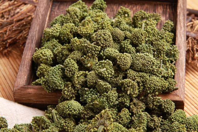 草木皆诗：云南，一座流动的中草药天堂