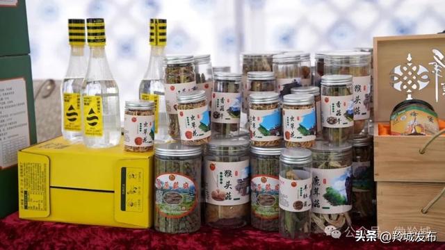 【相约九色甘南香巴拉】香巴拉集市里的烟火与远方