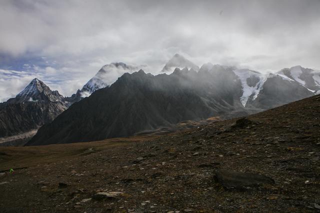贡嘎大环线：在雪山的凝视下，与艰辛同行之日乌且（原创）