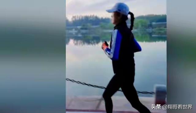山东跑友张素梅车祸去世，月跑量300多公里，开奔驰，颜值身材好