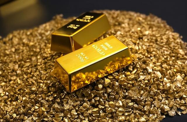24小时内，中国公布黄金库存，美媒通告全球，特朗普夫妇受邀访华