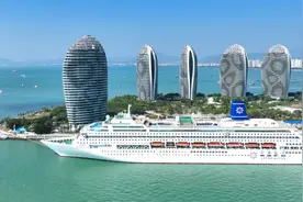首航！三亚邮轮旅游迎来“开门红”图片