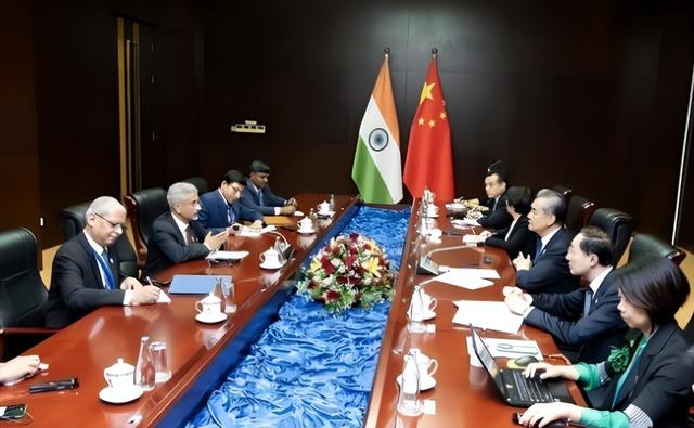 特朗普关税让莫迪走近中国？印度外长澄清：没这回事，中印关系发展与美国没有关系