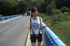 黑龙江女教师：为救4个孩子不幸失去双腿，获得1572万捐款惹争议图片