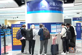 昆明长水国际机场2024年出入境人员达297万人次图片