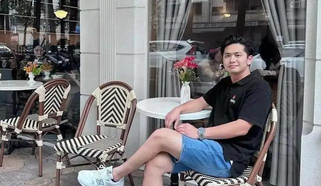 江祖平被下药性侵的男主照片被曝光，网友一边倒：长相太恶心