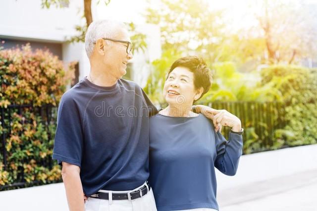 被绿后我疯狂报复，把妻子和那个男人，骗到了同一个酒店房间