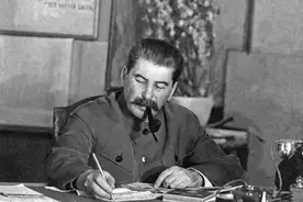 仅用十年，苏联在一战后光速崛起，成为工业强国，苏联做了什么？图片