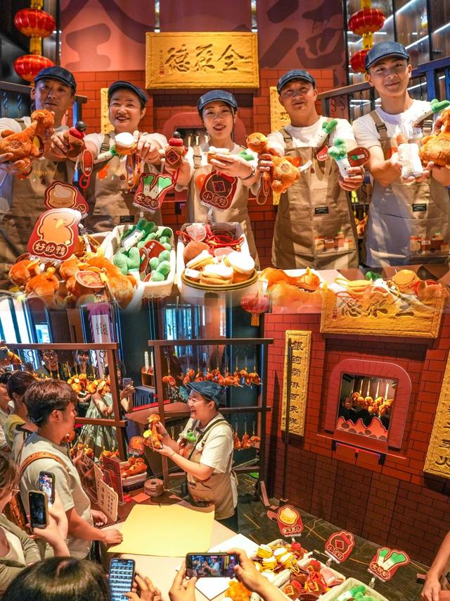 海淀“学霸巴士”升级，坐上公交游北京