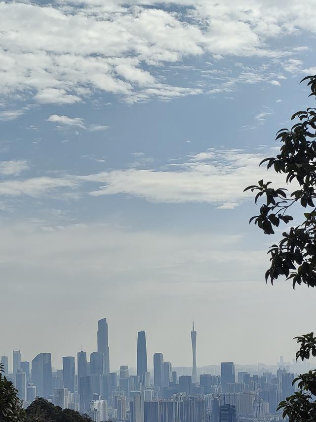 天啊，白云难爬吗？