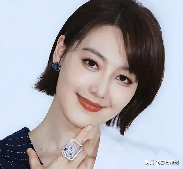讨好大佬陪睡上位？遭央视“开除”？曾是央视女主持谣言有多离谱