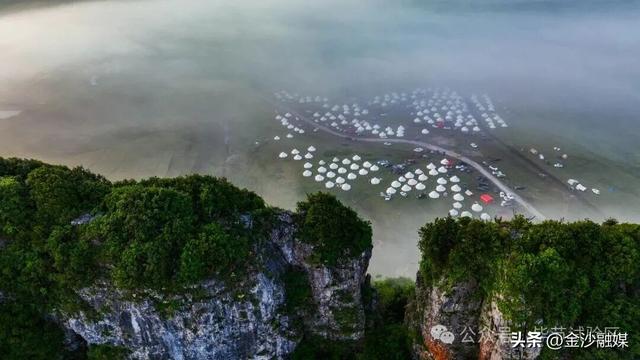 骑马、露营、看花海……这才是正确的打卡方式→