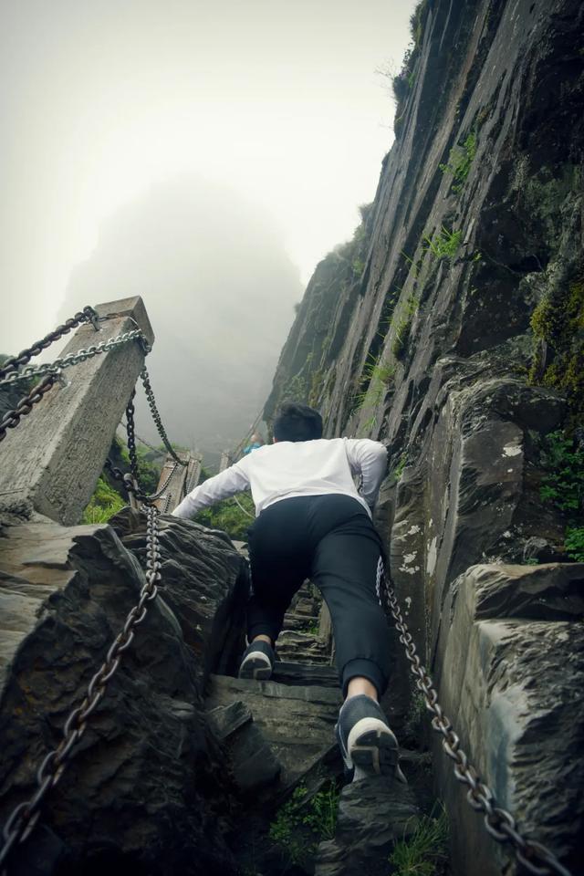 在梵净山,用一场“内啡肽之旅”兑换高级快乐