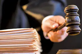 兄妹争遗产对簿公堂，法官情法共融再续亲情图片