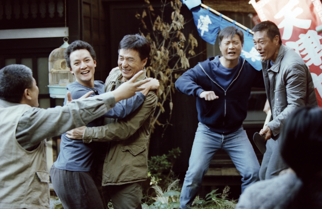 为了不被删减，不在内地上映，《新宿事件》的做法正确